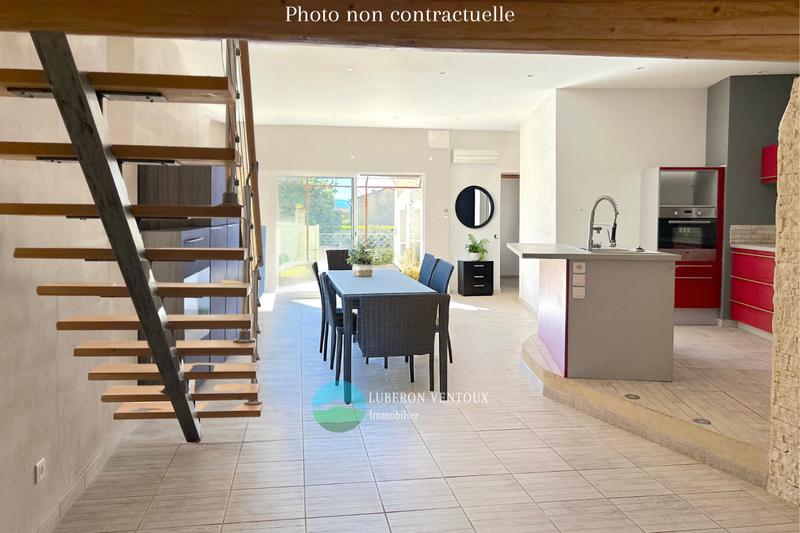 Maison - 102 m² - 3 pièces