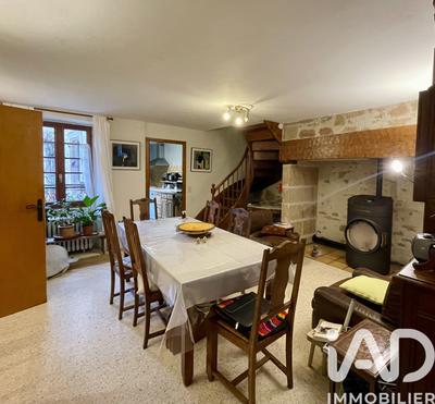 Maison de ville - 200 m² - 7 pièces