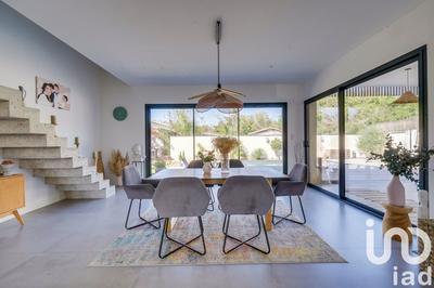 Maison - 200 m² - 6 pièces