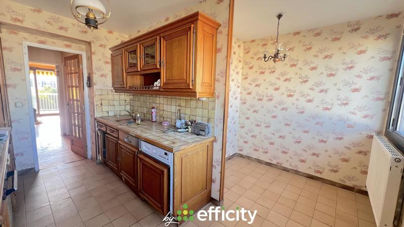 Appartement - 75 m² - 3 pièces