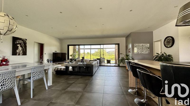 Maison de maîtres - 182 m² - 5 pièces