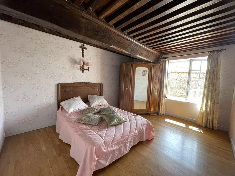 Maison - 400 m² - 10 pièces