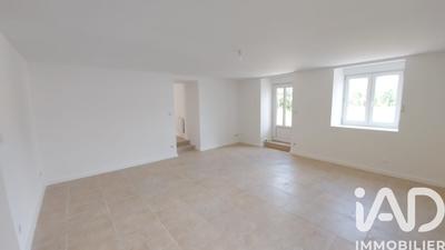 Maison - 153 m² - 5 pièces