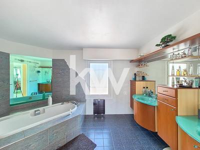 Villa - 254 m² - 7 pièces