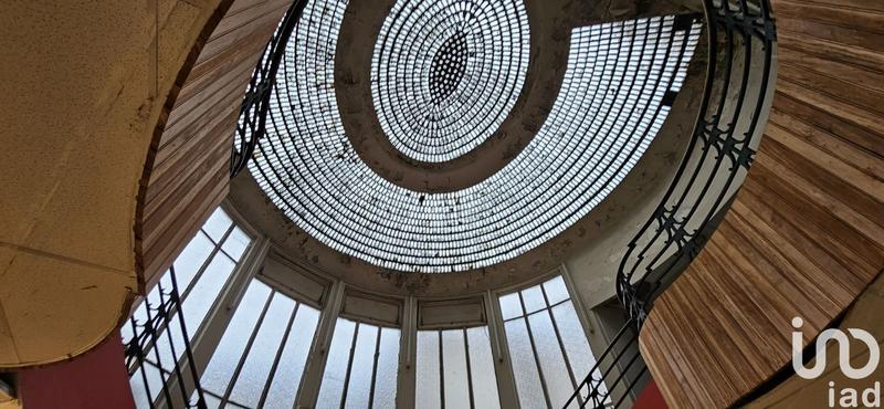 Local commercial - 1 700 m²