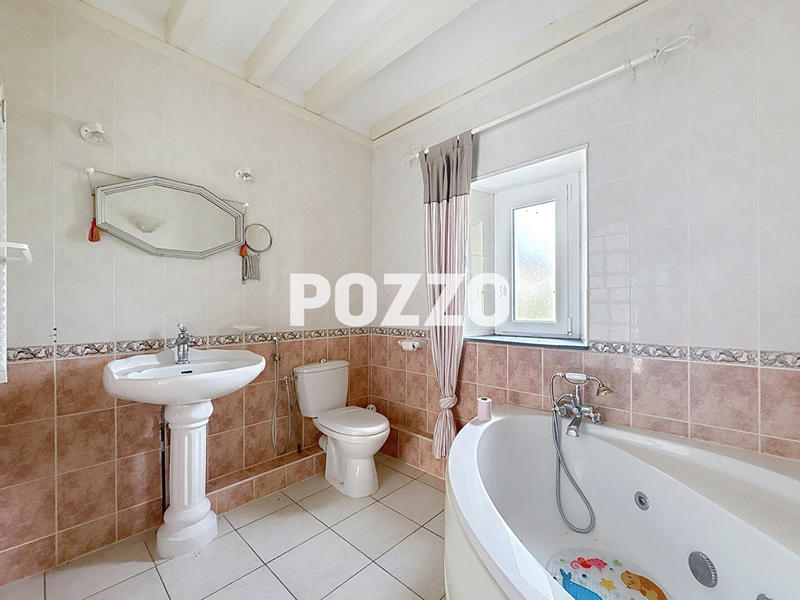 Maison - 148 m² - 5 pièces
