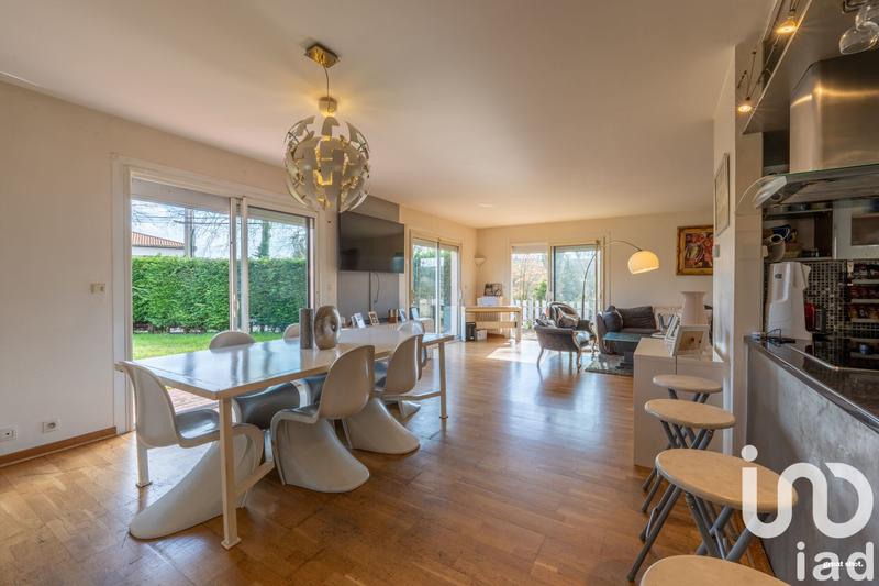 Maison de maîtres - 220 m² - 5 pièces