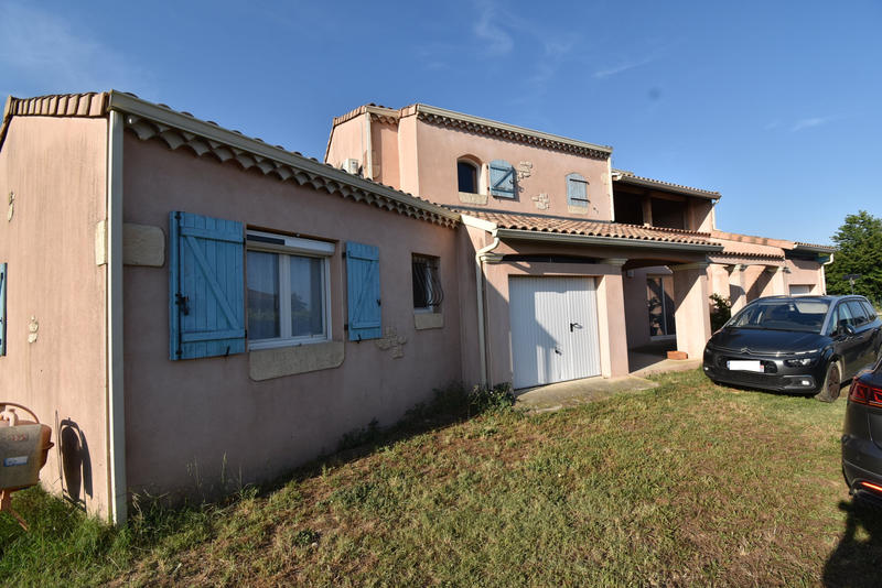 Villa - 200 m² - 7 pièces