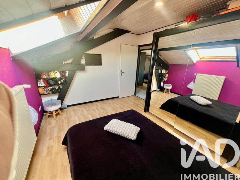 Maison - 93 m² - 4 pièces