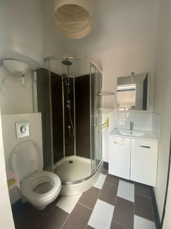 Immeuble - 270 m² - 8 pièces