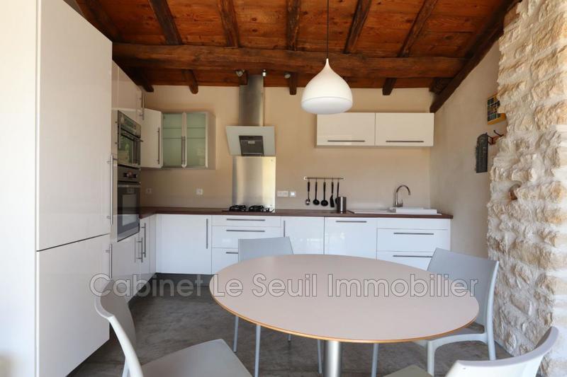 Maison en pierre - 92 m² - 3 pièces