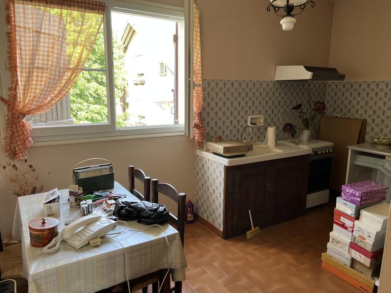 Maison - 185 m² - 7 pièces