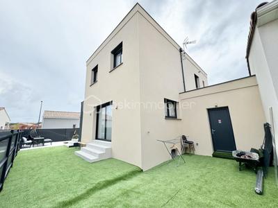 Villa - 130 m² - 5 pièces