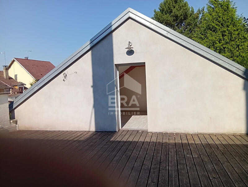 Maison - 145 m² - 7 pièces