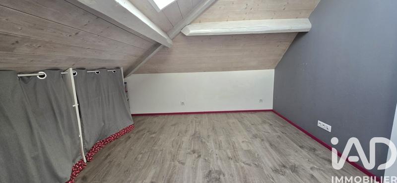 Duplex - 93 m² - 5 pièces