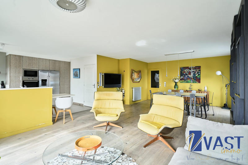 Appartement - 110 m² - 3 pièces