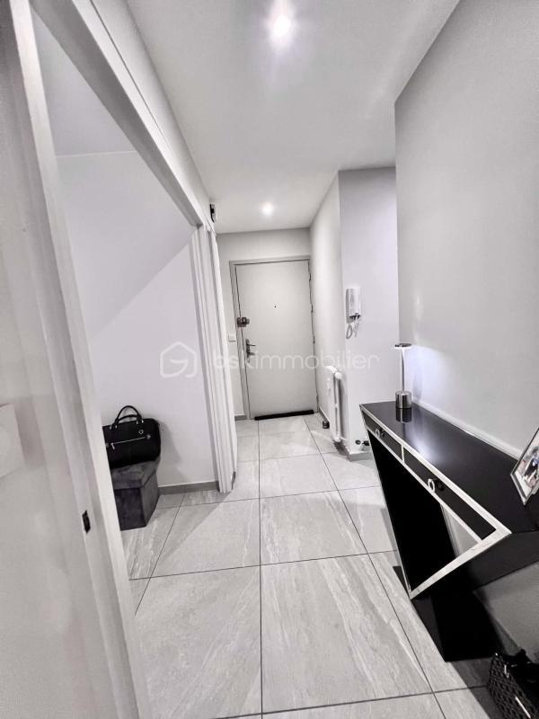 Appartement - 91 m² - 4 pièces