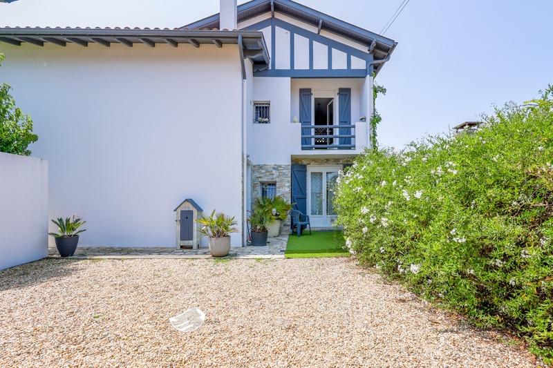 Maison - 122 m² - 5 pièces