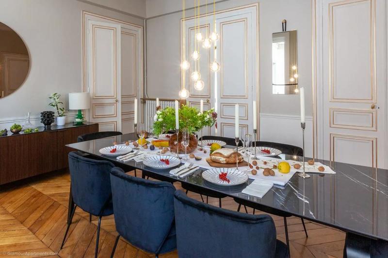 Appartement - 182 m² - 6 pièces