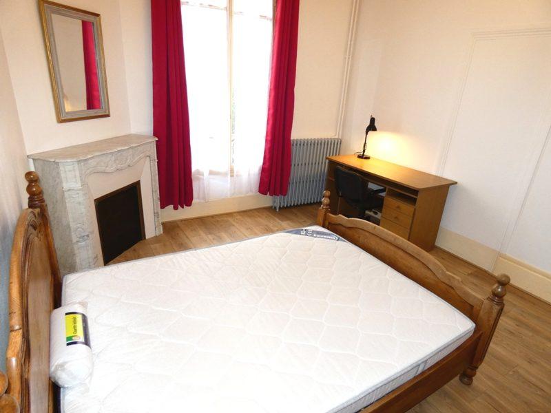 Appartement - 175 m² - 9 pièces