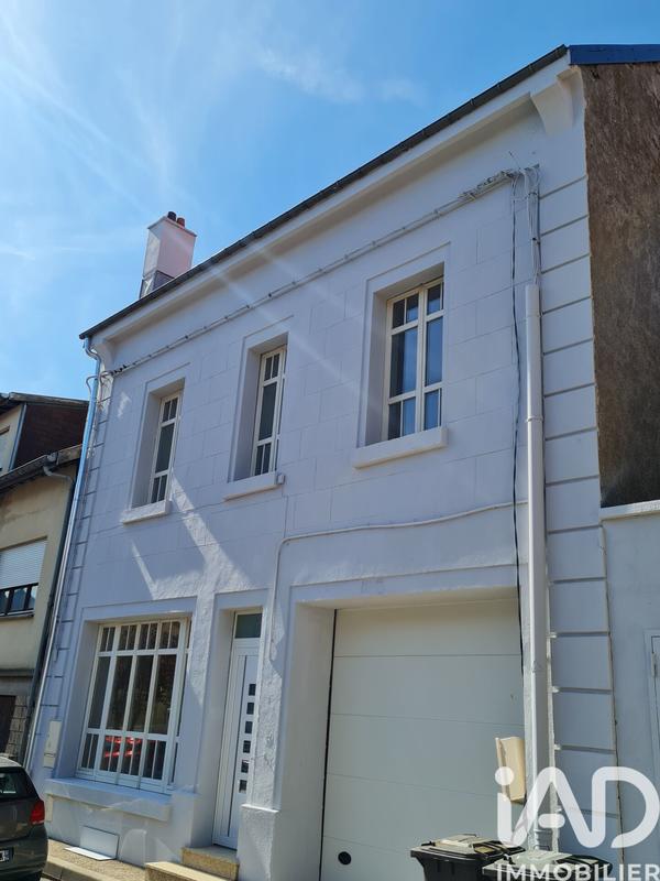 Appartement - 90 m² - 4 pièces