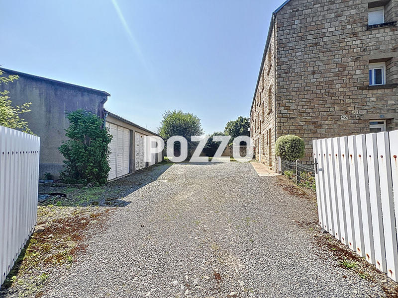 Appartement - 99 m² - 5 pièces