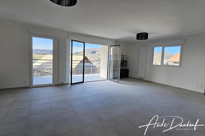 Appartement - 89 m² - 4 pièces