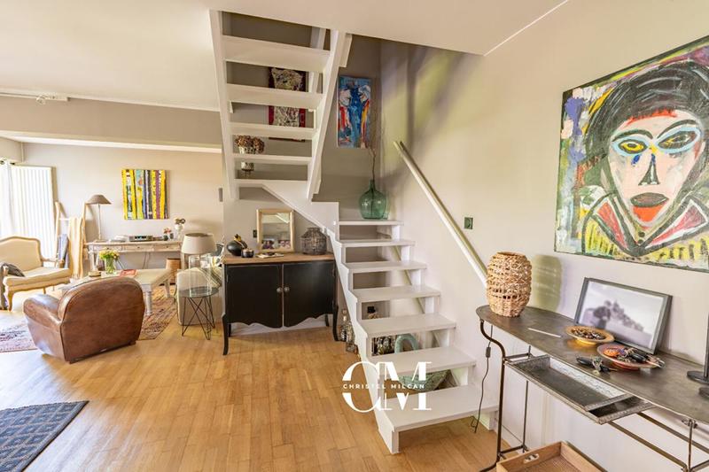 Appartement - 98 m² - 4 pièces