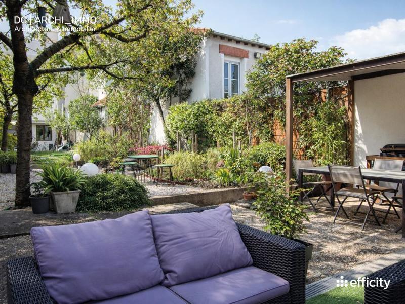 Maison - 190 m² - 7 pièces