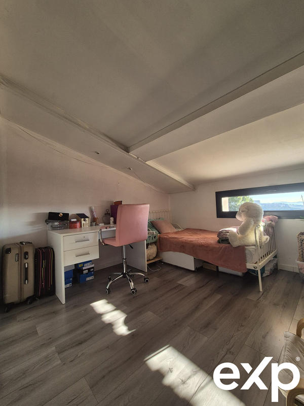 Villa - 208 m² - 11 pièces