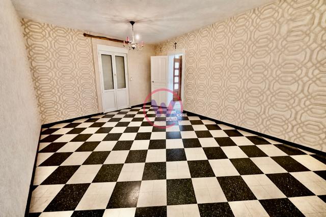 Maison - 200 m² - 7 pièces