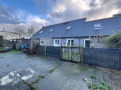 Maison - 176 m² - 8 pièces