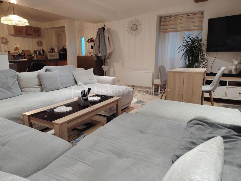 Maison de village - 87 m² - 4 pièces