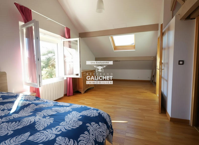 Maison - 160 m² - 6 pièces