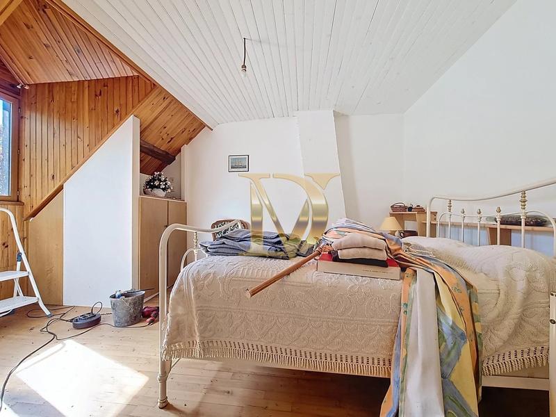 Maison - 191 m² - 7 pièces