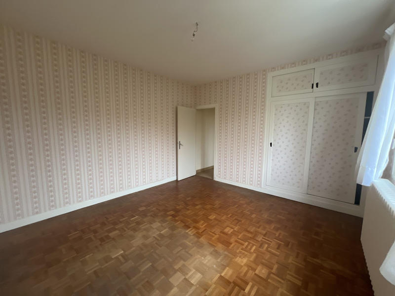 Maison - 122 m² - 4 pièces