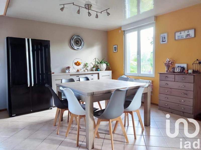 Maison - 80 m² - 5 pièces