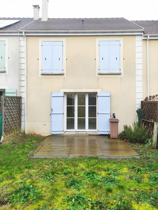 Maison traditionnelle - 84 m² - 4 pièces