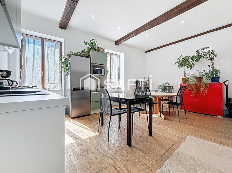 Maison de village - 88 m² - 4 pièces