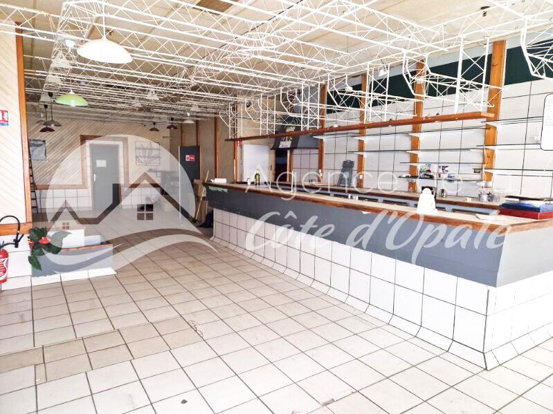 Local commercial - 117 m²