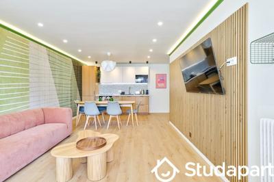 Chambre - 10 m² - 1 pièce