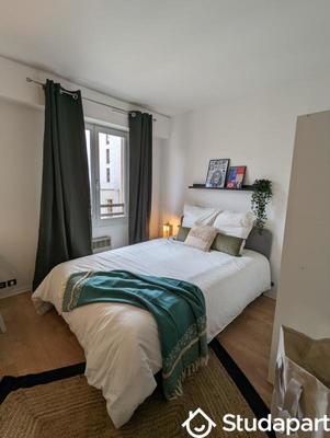 Chambre - 10 m² - 1 pièce