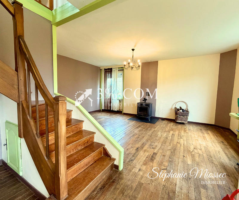 Maison en pierre - 92 m² - 4 pièces