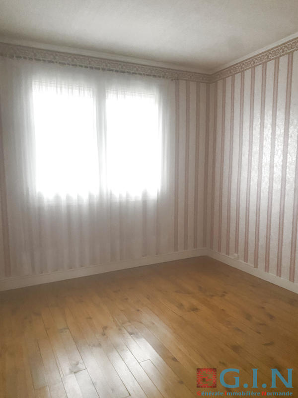 Maison - 106 m² - 6 pièces