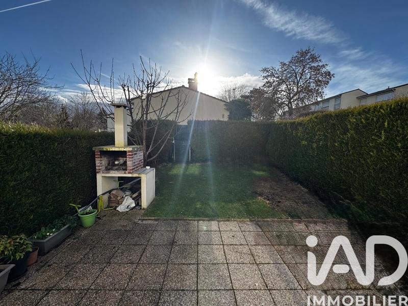 Maison - 94 m² - 5 pièces