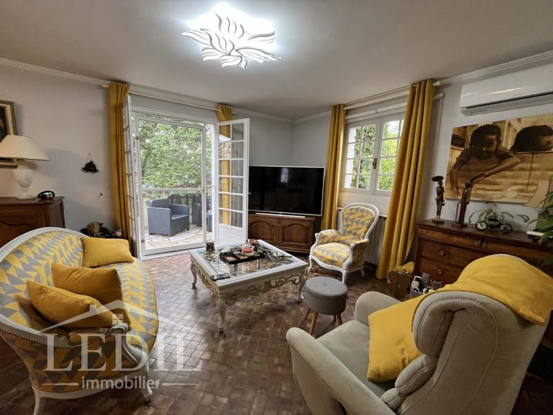 Maison de campagne - 205 m² - 6 pièces