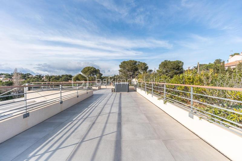 Appartement - 143 m² - 4 pièces