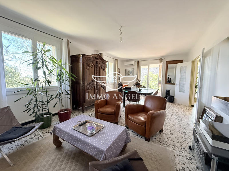 Appartement - 98 m² - 4 pièces