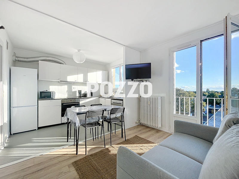 Chambre - 15 m² - 1 pièce