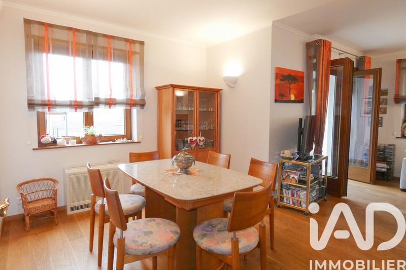 Maison - 186 m² - 7 pièces